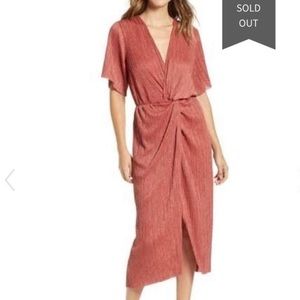 All in Favor | Allinfavor Dolman Pliss Midi Dress